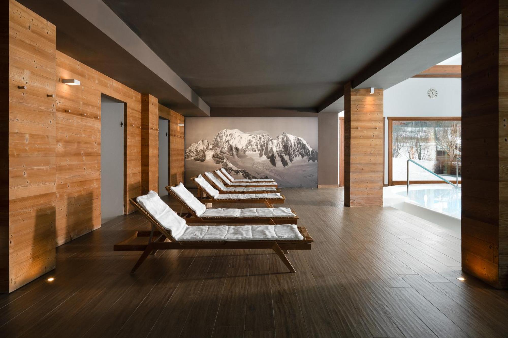Montana Lodge&Spa Design Hotel La Thuile Buitenkant foto